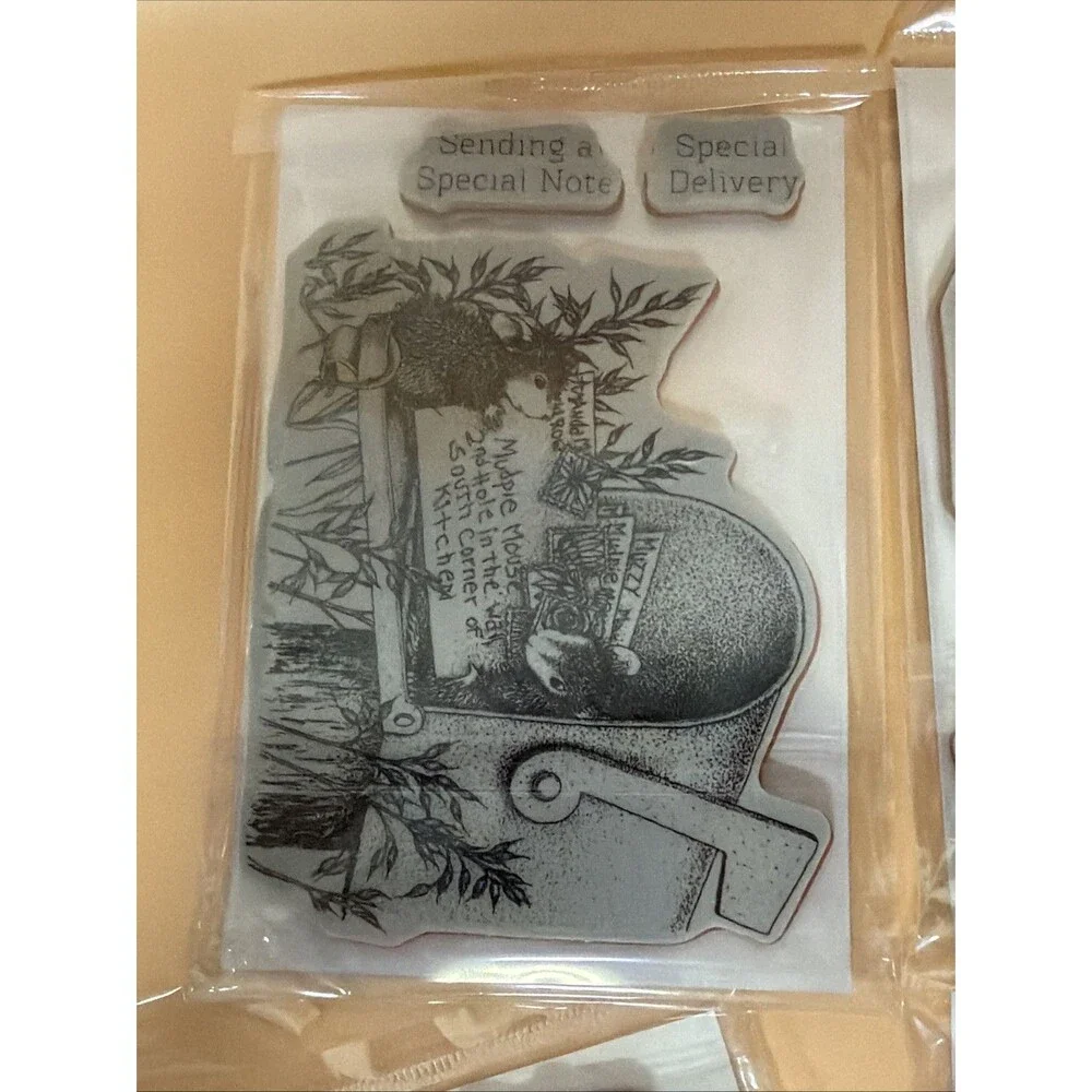 Lot Of 4 House Mouse Cling Rubber Stamps NEW Spellbinders